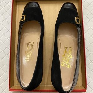 Ferragamo closed toe pumps